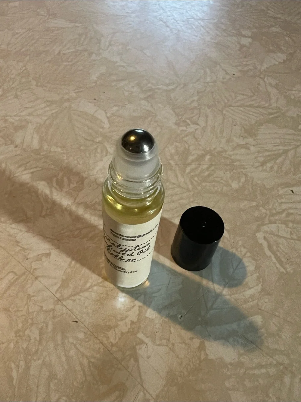Eucalyptus Infused Roll-On Oil -(Clear/Light Yellow)